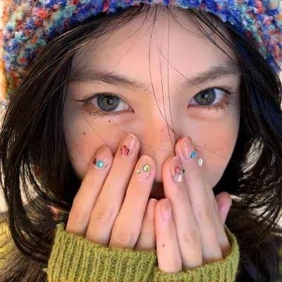 雾中的女孩